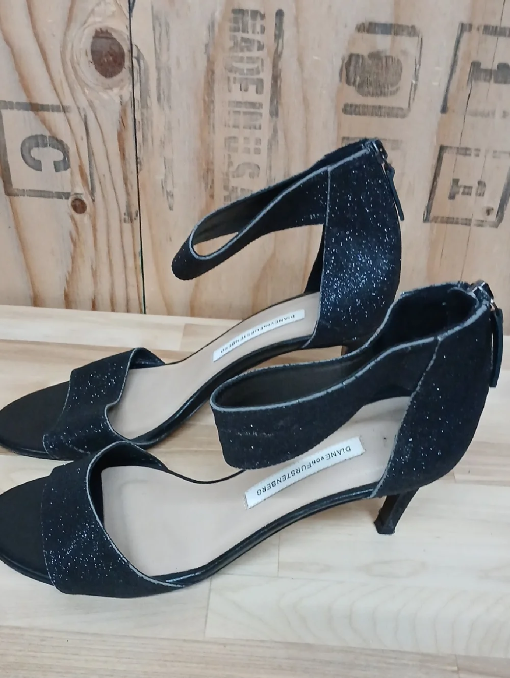 Diane Von Furstenberg Black Glitter Ankle-Strap Stiletto Heels Size 7.5 B
